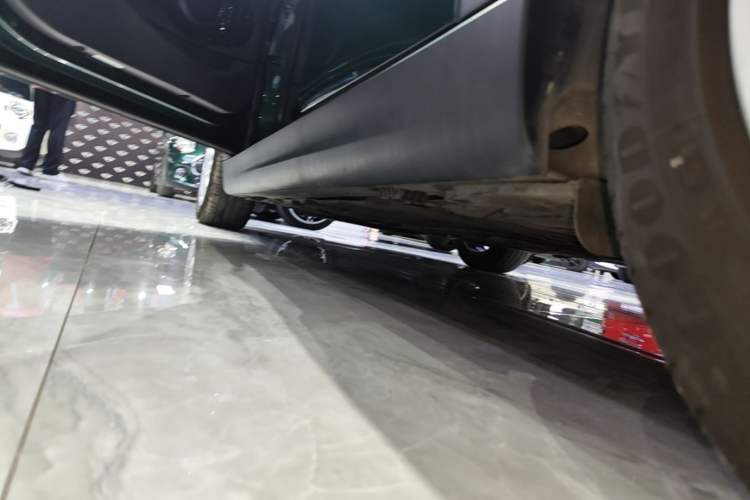 Used MINI 2018 1.5T COOPER Classic Edition Five-Door Version Left Side Sill