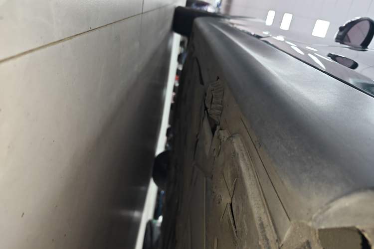 Used MINI 2018 1.5T COOPER Classic Edition Five-Door Version Left Side Sill