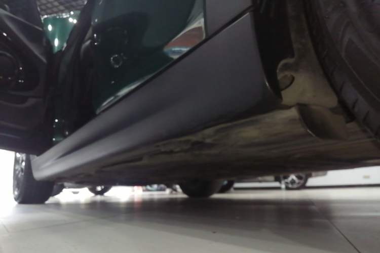 Used MINI 2018 1.5T COOPER Classic Edition Five-Door Version Left Side Sill