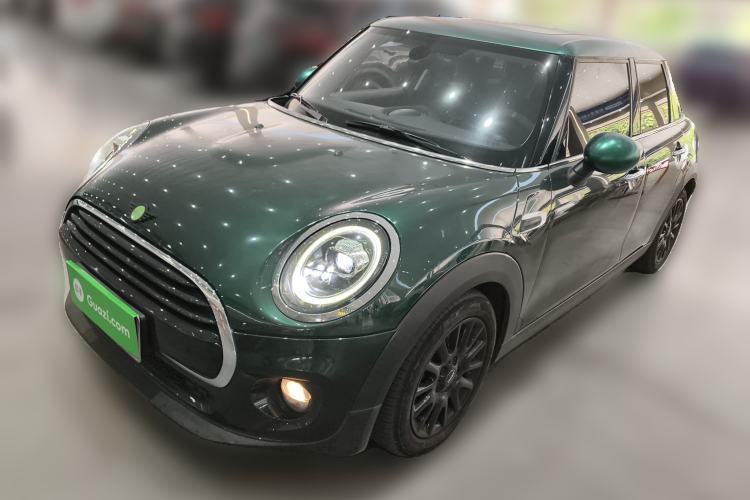 Used MINI 2018 1.5T COOPER Classic Edition Five-Door Version Guazi used car, China used car export, Used car for sale, Used MINI cars, Cheapest cars for sale
