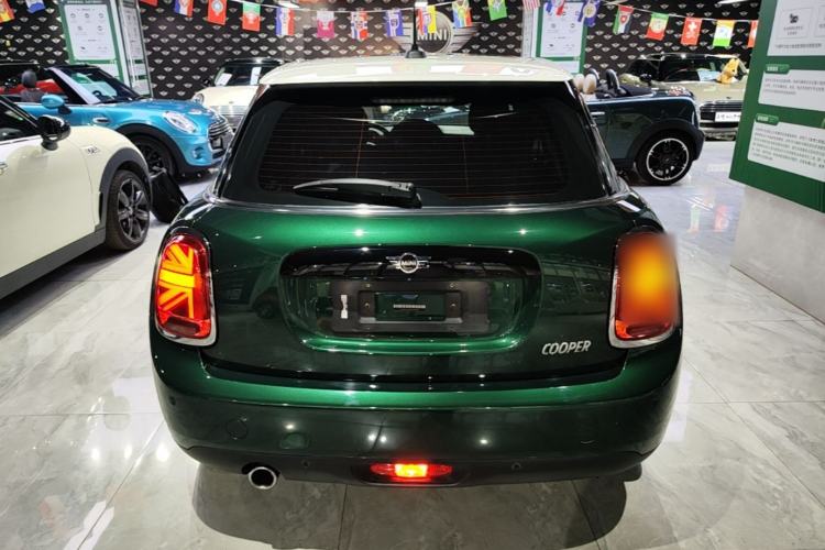 Used MINI 2018 1.5T COOPER Classic Edition Five-Door Version Rear