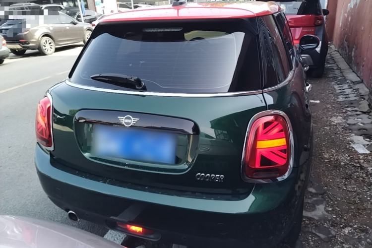 Used MINI 2018 1.5T COOPER Classic Edition Five-Door Version Rear