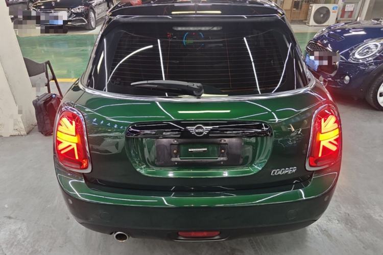 Used MINI 2018 1.5T COOPER Classic Edition Five-Door Version Rear