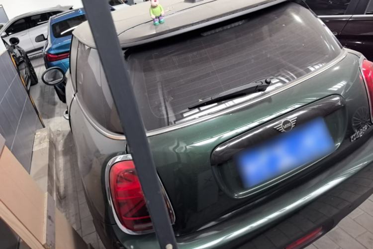 Used MINI 2018 1.5T COOPER Classic Edition Rear Left 45 Deg
