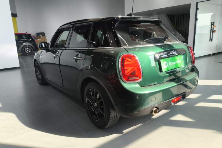 Used MINI 2018 1.5T COOPER Classic Edition Five-Door Version Rear Left 45 Deg