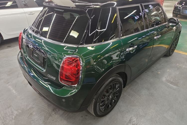 Used MINI 2018 1.5T COOPER Classic Edition Five-Door Version Rear Right 45 Deg