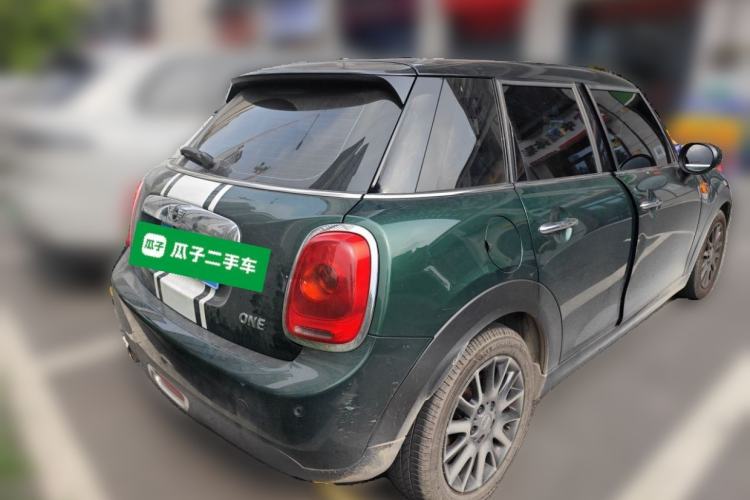Used MINI  Rear Right 45 Deg