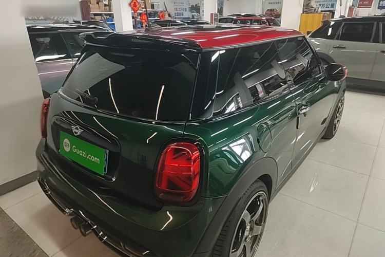Used MINI 2018 1.5T COOPER Classic Edition Rear Right 45 Deg
