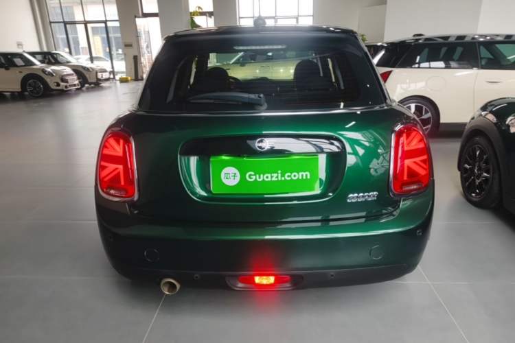Used MINI 2018 1.5T COOPER Classic Edition Five-Door Version Rear