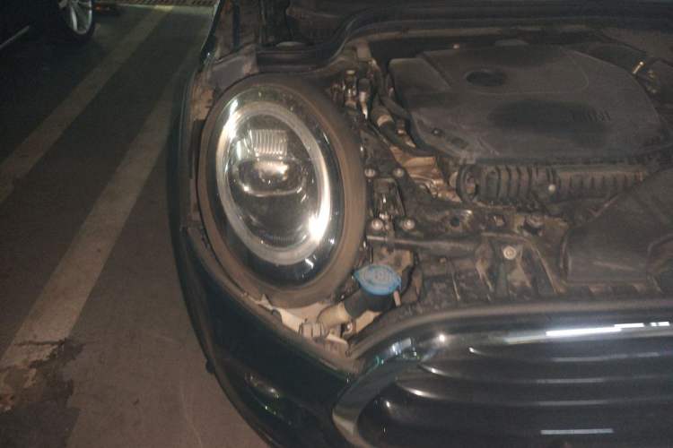 Used MINI 2018 1.5T COOPER CABRIO Classic Edition Right Front Headlight