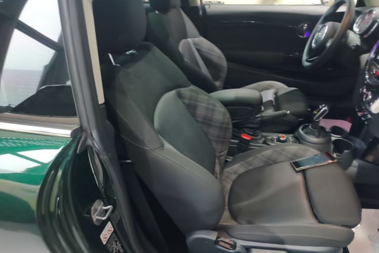 Used MINI 2018 1.5T COOPER Classic Edition Right Front Seat
