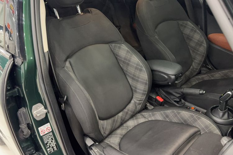 Used MINI 2018 1.5T COOPER Classic Edition Five-Door Version Right Front Seat