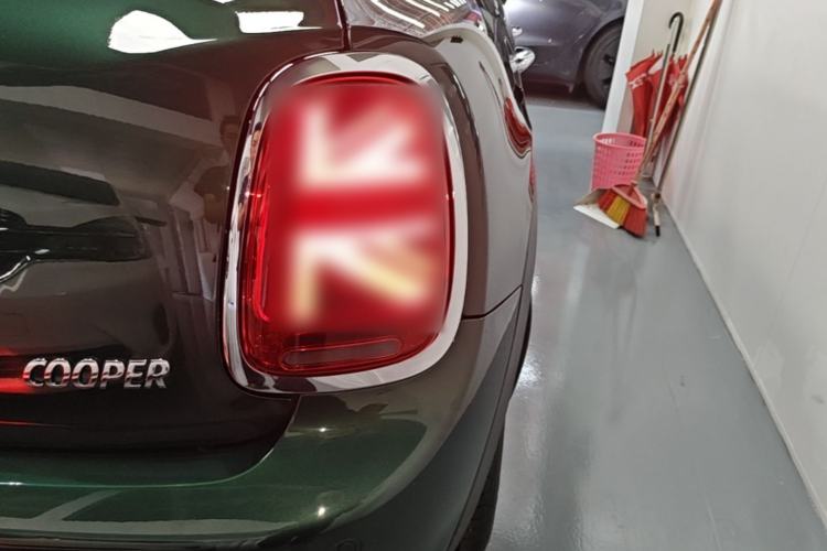 Used MINI 2018 1.5T COOPER Classic Edition Five-Door Version Right Rear Taillight