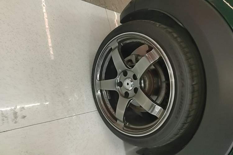Used MINI 2018 1.5T COOPER Classic Edition Right Rear Wheel Hub