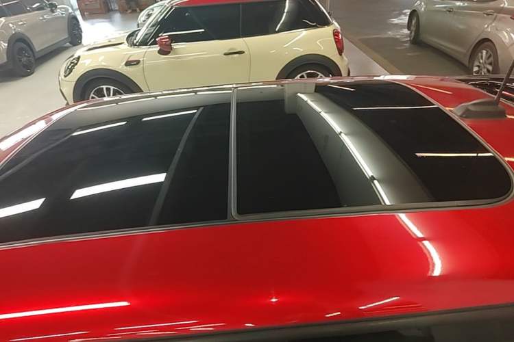 Used MINI 2018 1.5T COOPER Classic Edition Roof