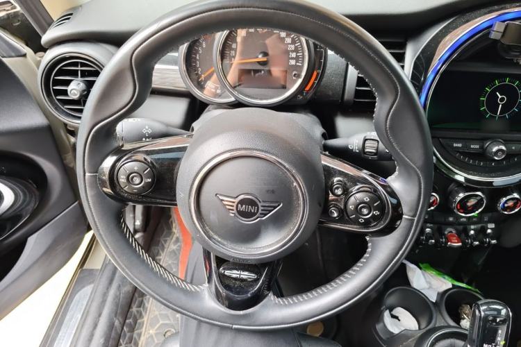 Used MINI 2018 1.5T COOPER Artist Steering Wheel