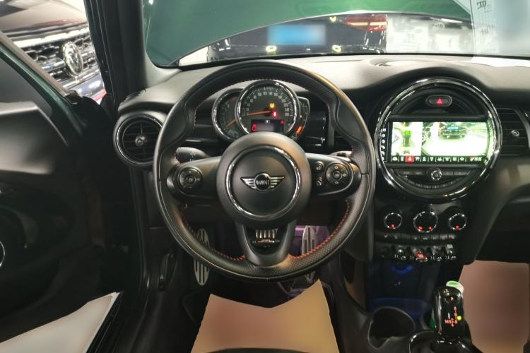 Used MINI 2018 1.5T COOPER Racing Edition Five-Door Version Steering Wheel