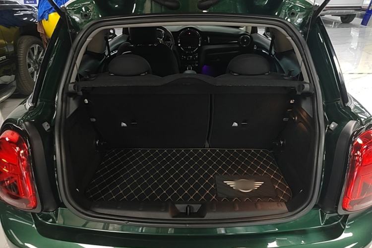 Used MINI 2018 1.5T COOPER Classic Edition Trunk