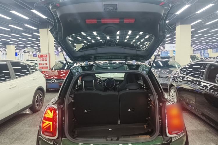 Used MINI 2018 1.5T COOPER Racing Driver Trunk