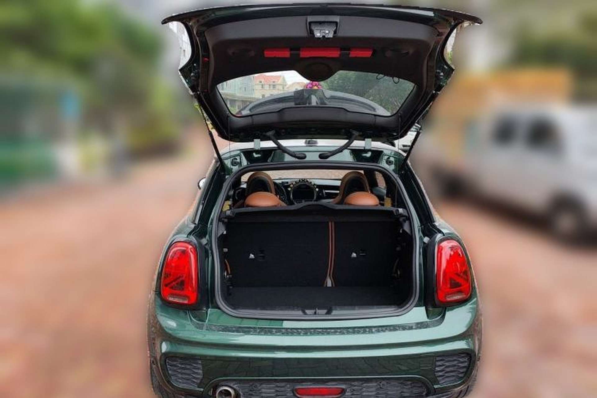 Used MINI 2018 1.5T COOPER Racing Driver Trunk