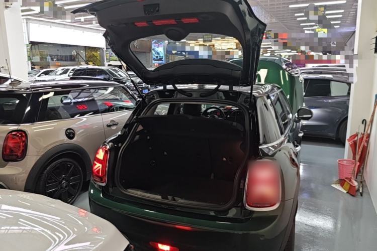 Used MINI 2018 1.5T COOPER Classic Edition Five-Door Version Trunk