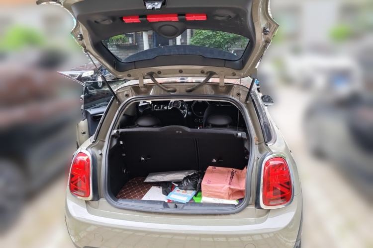 Used MINI 2018 1.5T COOPER Artist Trunk