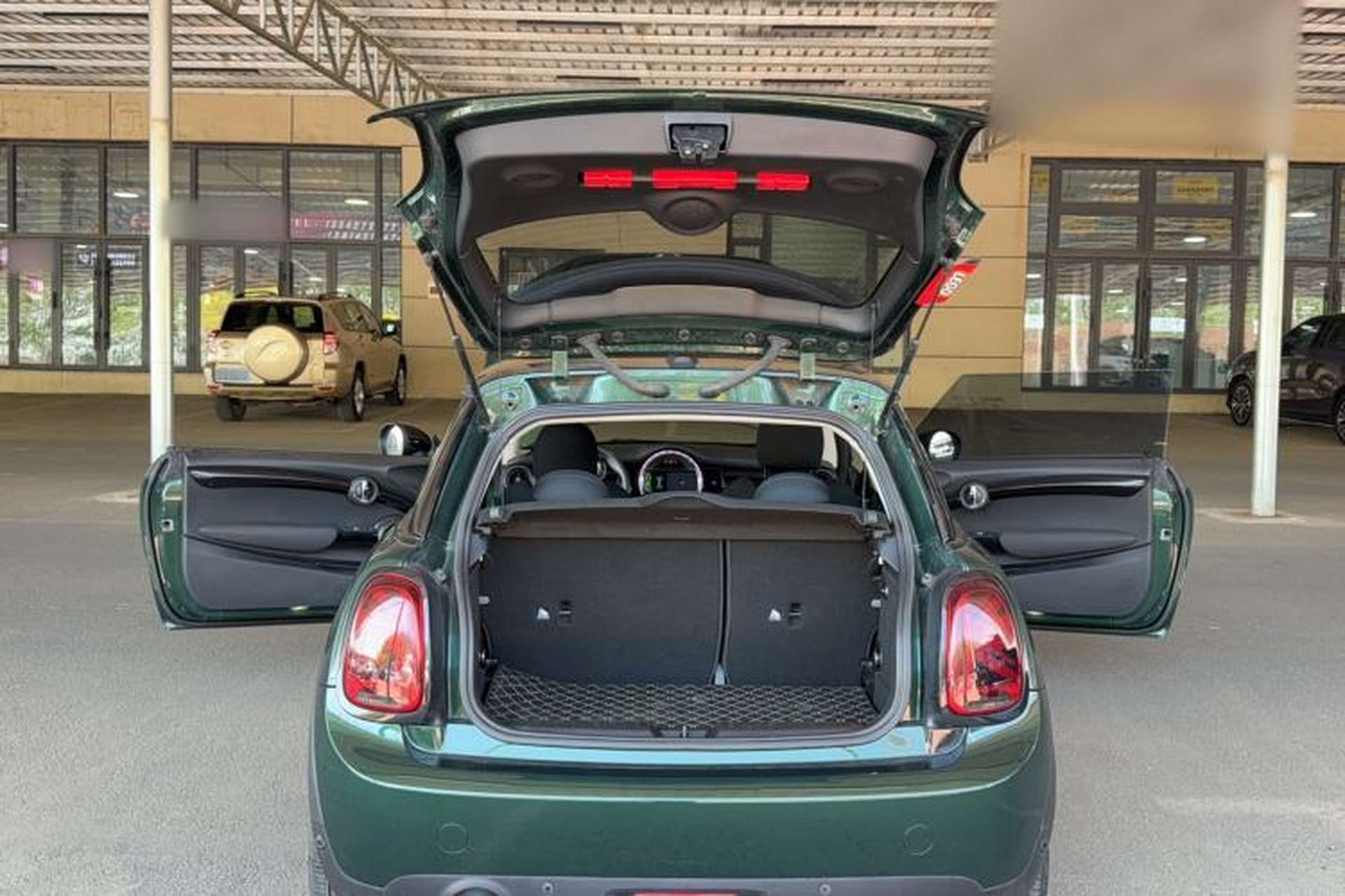 Used MINI 2018 1.5T COOPER Classic Edition Trunk