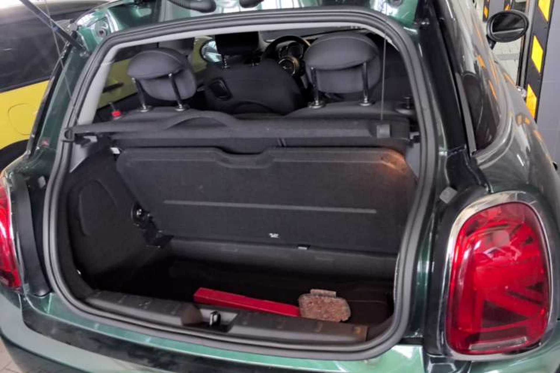 Used MINI 2018 1.5T COOPER Classic Edition Trunk