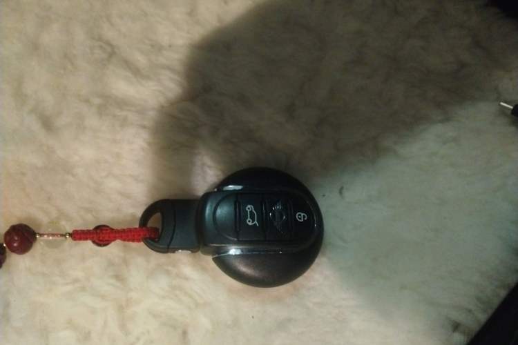 Used MINI 2018 1.5T COOPER Classic Edition Five-Door Version Vehicle Key