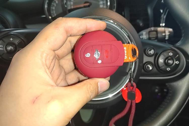 Used MINI 2018 1.5T COOPER Classic Edition Vehicle Key