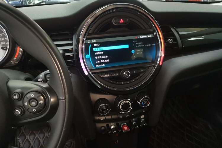 Used MINI 2018 1.5T COOPER Classic Edition Audio And AC Panel