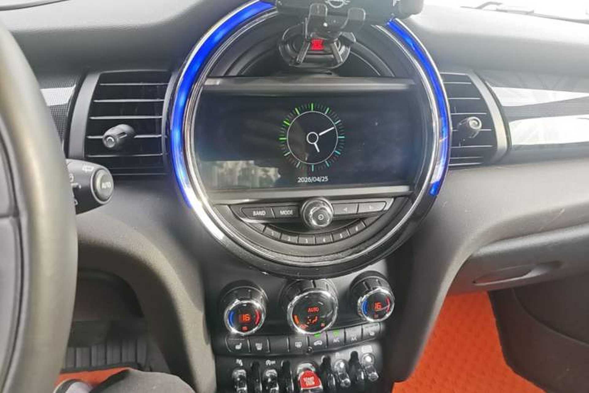 Used MINI 2018 2.0T COOPER S Classic Edition Audio And AC Panel