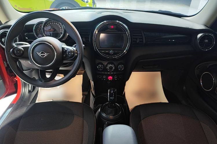 Used MINI 2018 1.5T ONE PLUS Center Console