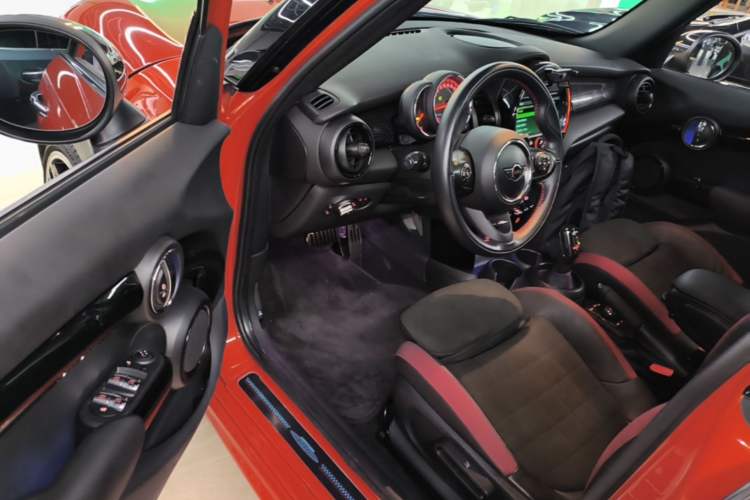 Used MINI 2018 2.0T COOPER S Racing Edition 5-door model Driver Seat