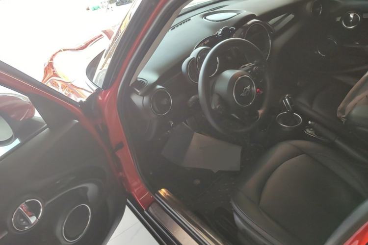 Used MINI 2018 1.5T ONE PLUS Five-Door Edition Driver Seat