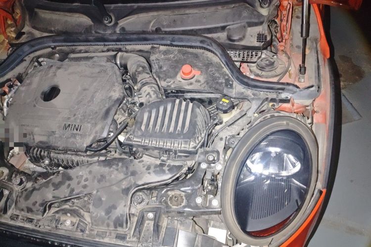 Used MINI 2018 1.5T ONE PLUS Engine Bay Left