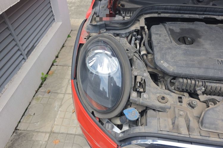 Used MINI 2018 1.5T ONE Five-Door Edition Engine Bay Right