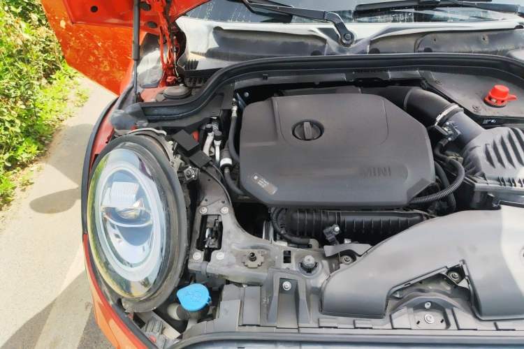 Used MINI 2018 1.5T ONE PLUS Five-Door Edition Engine Bay Right