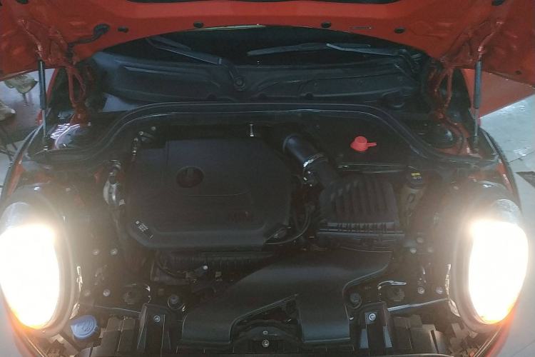 Used MINI 2018 1.5T ONE Engine Bay