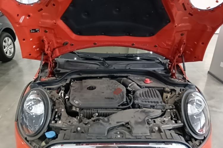 Used MINI 2018 1.5T ONE Engine Bay