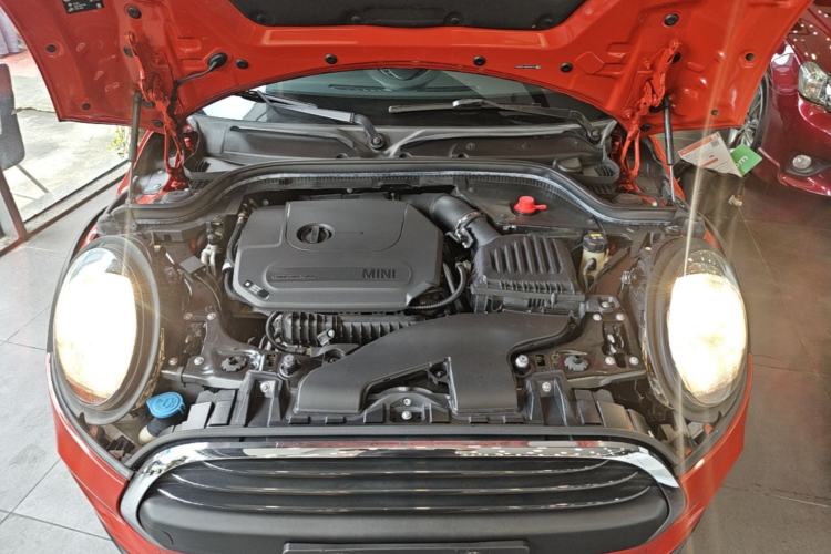 Used MINI 2018 1.5T ONE Engine Bay