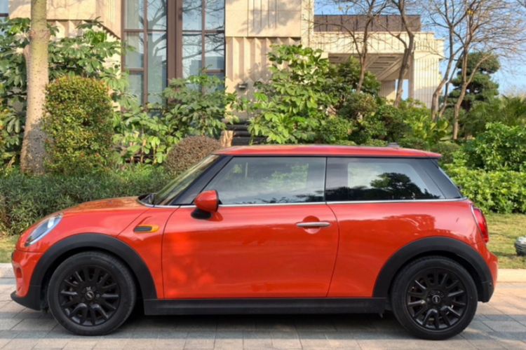 Used MINI 2018 1.5T ONE PLUS Exterior 3