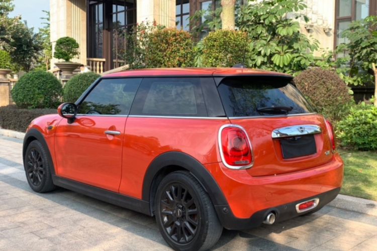 Used MINI 2018 1.5T ONE PLUS Exterior 4
