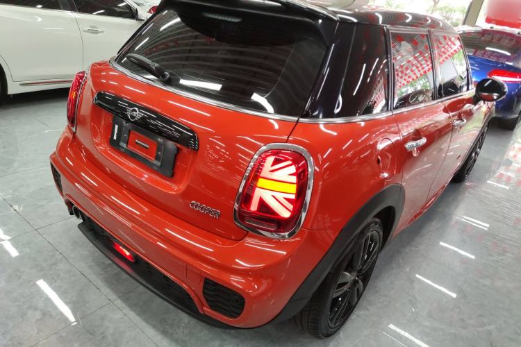 Used MINI 2018 1.5T COOPER Racing Edition Five-Door Version Exterior 5