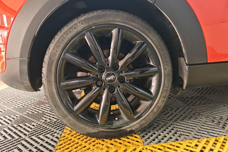 Used MINI 2018 1.5T COOPER Artist Five-Door Edition Exterior 8