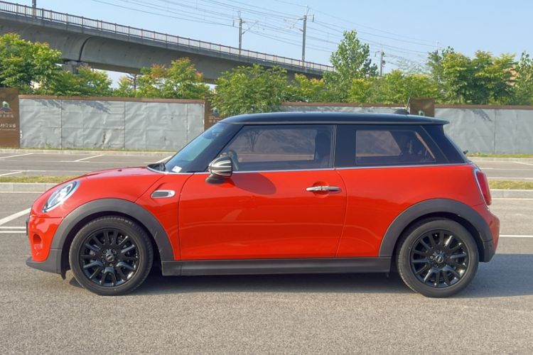 Used MINI 2018 1.5T COOPER Classic Edition Exterior 9