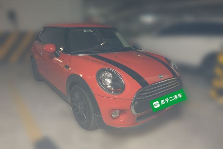 Used MINI 2018 1.5T ONE PLUS Front Right 45 Deg