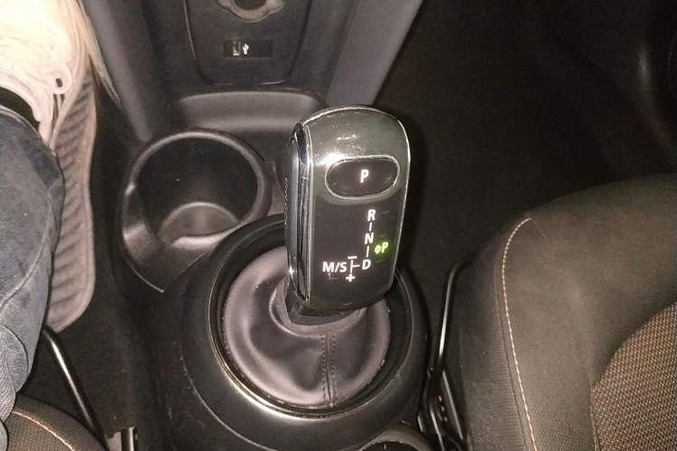 Used MINI 2018 1.5T ONE Gear Lever