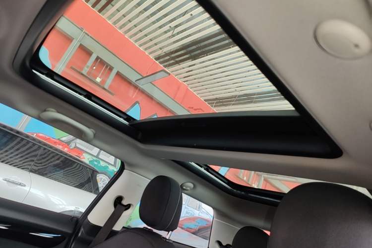 Used MINI 2018 1.5T ONE PLUS Headliner