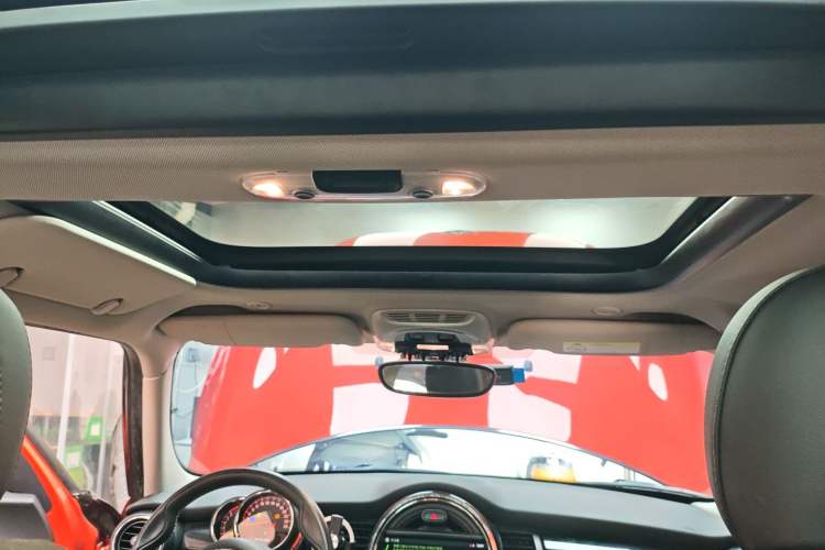 Used MINI 2018 1.5T COOPER Artist Five-Door Edition Headliner